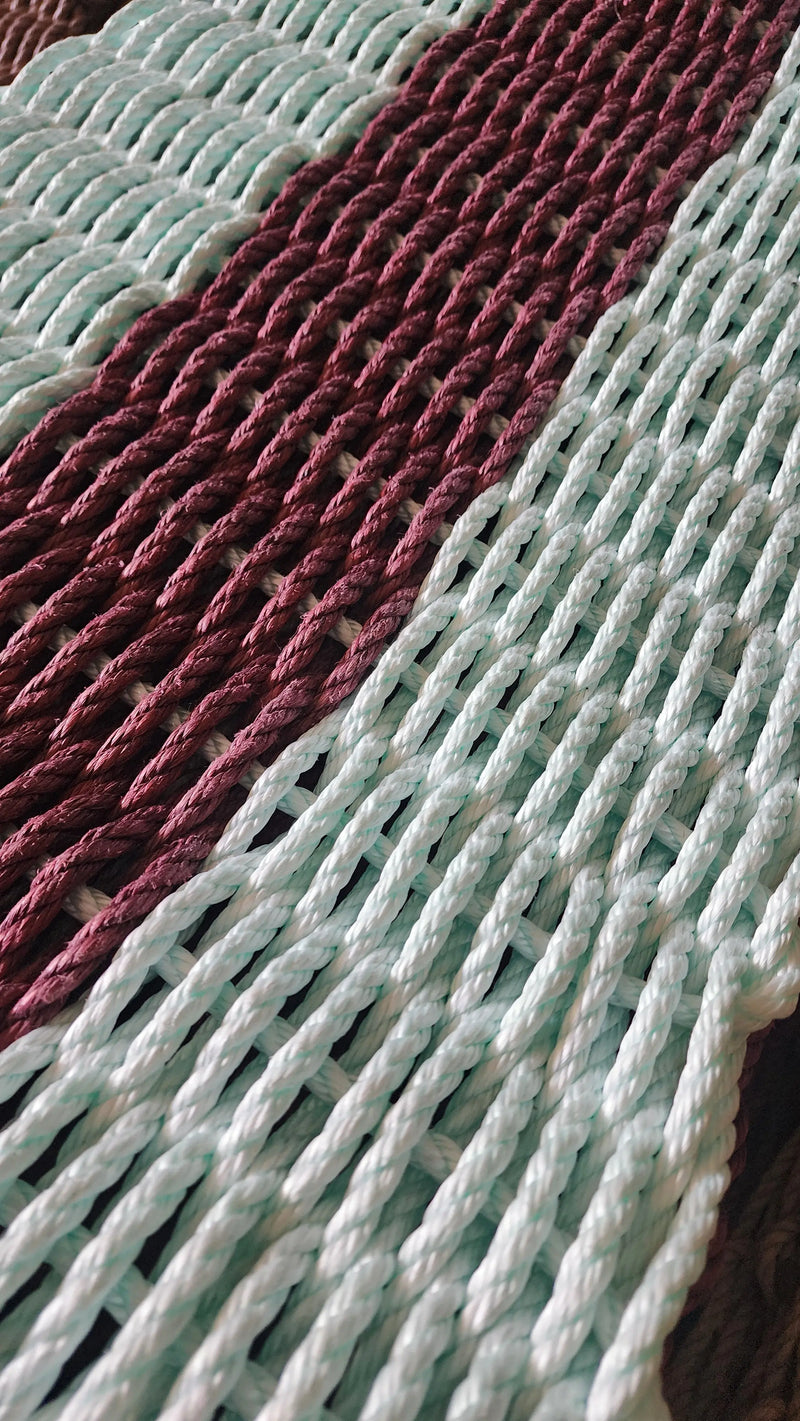 40 x 20 Lobster Rope Mat Seafoam and Burgundy Little Salty Rope