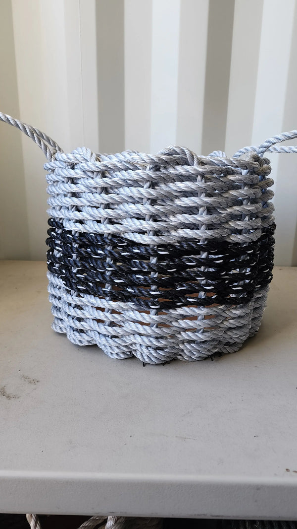 16 x 12 inch Lobster Rope Gray and Black w/white flecks Little Salty Rope
