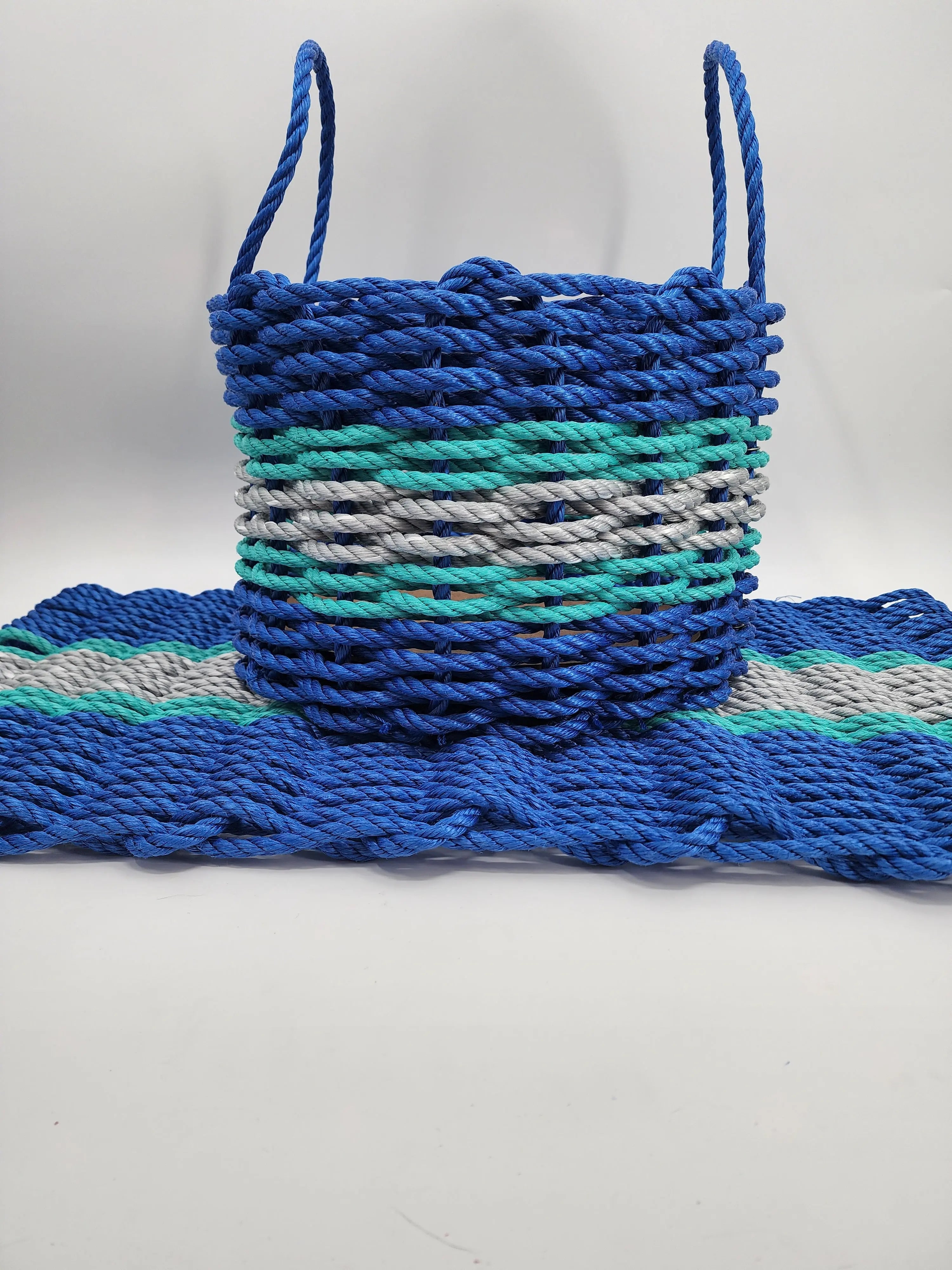 Lobster Rope Mat and Basket matching set Blue and Light Gray with Teal ...